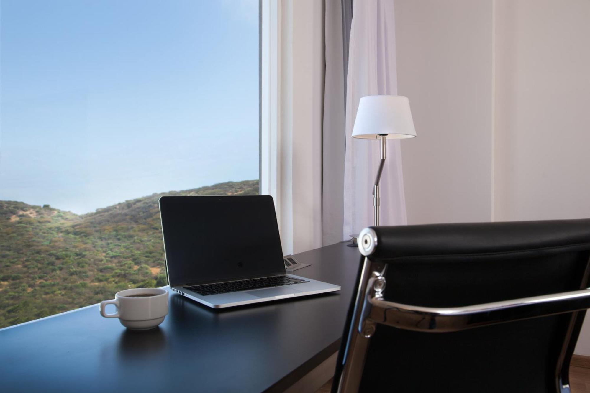 Fiesta Inn Queretaro Centro Sur Екстер'єр фото
