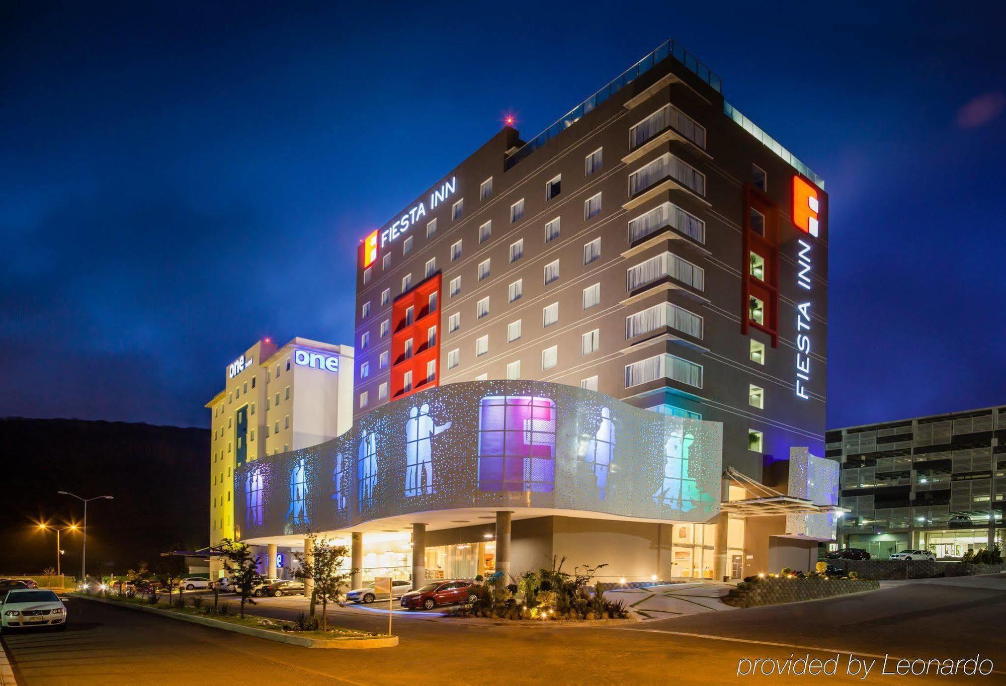 Fiesta Inn Queretaro Centro Sur Екстер'єр фото